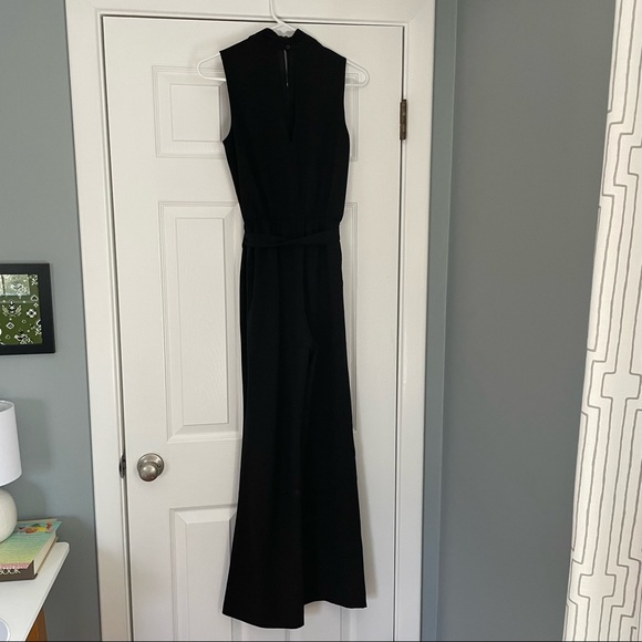 Black Jumpsuit - Banana Republic Factory - fits like a 2 - Picture 3 of 11